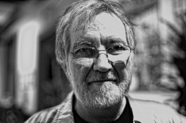 Умер режиссёр фильмов «Техасская резня бензопилой» и «Полтергейст» Тоуб Хупер